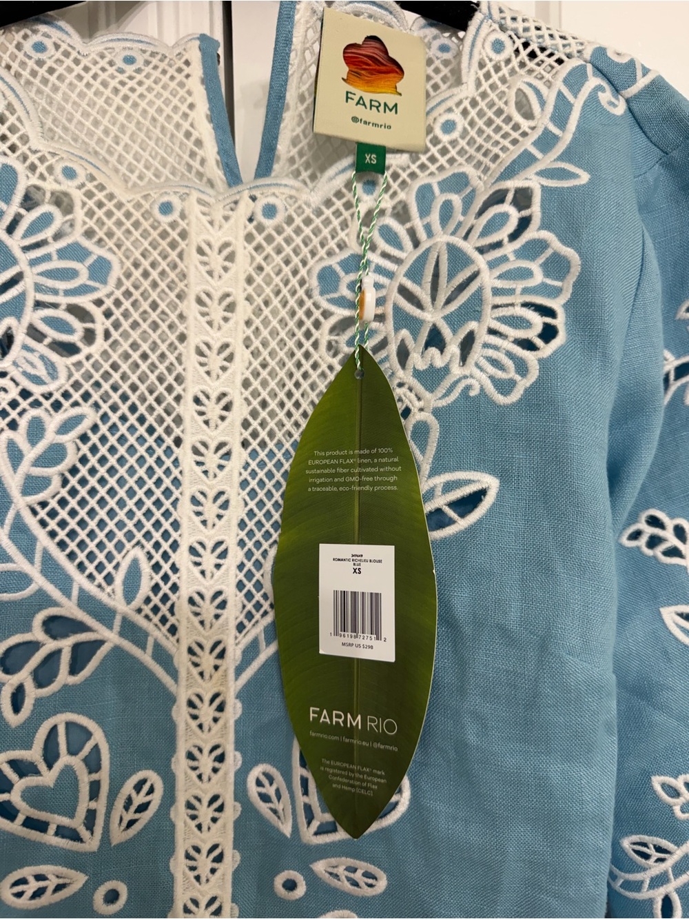 FARM Rio Light Blue
Romantic Richelieu
Blouse - Picture 6 of 8